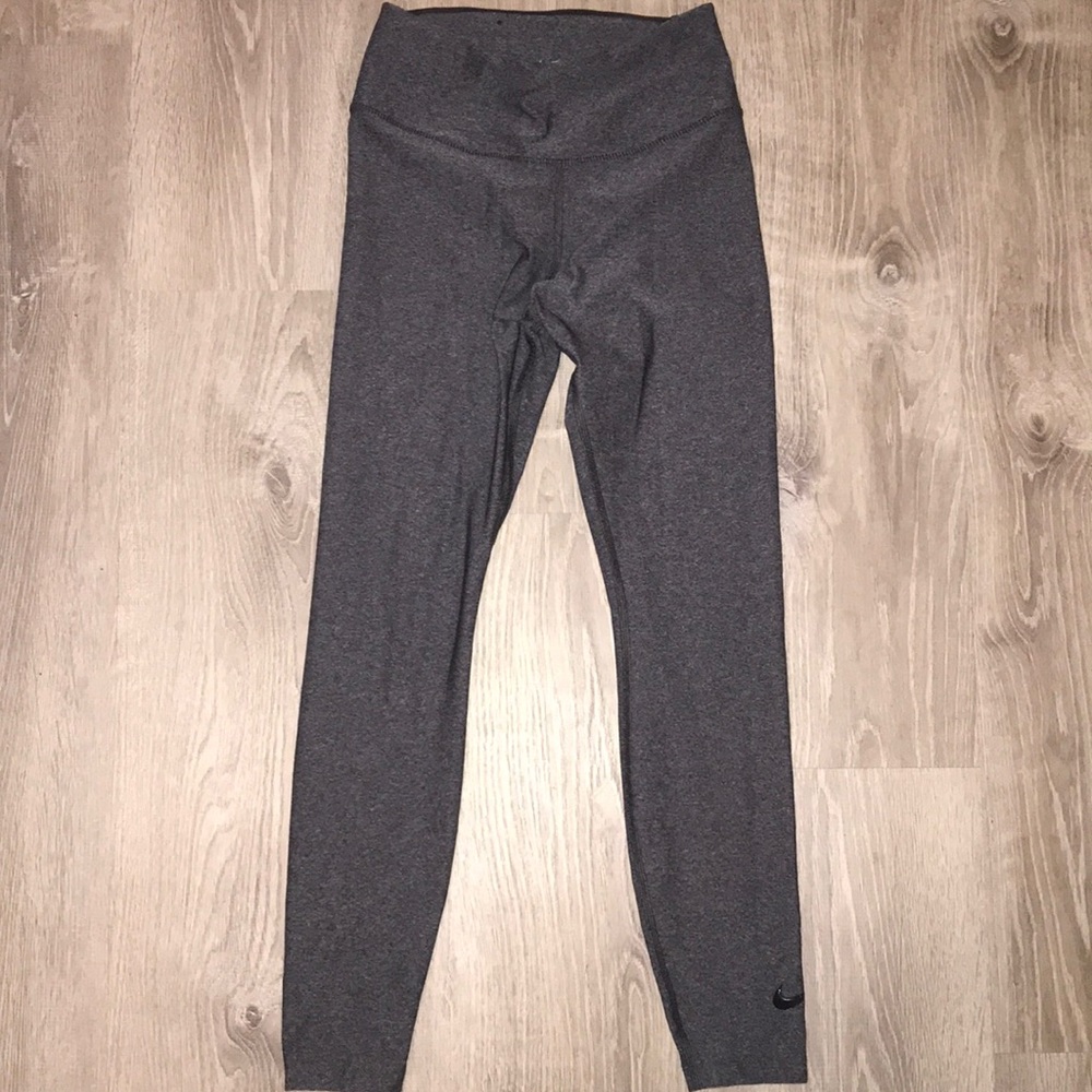 Nike grey leggings